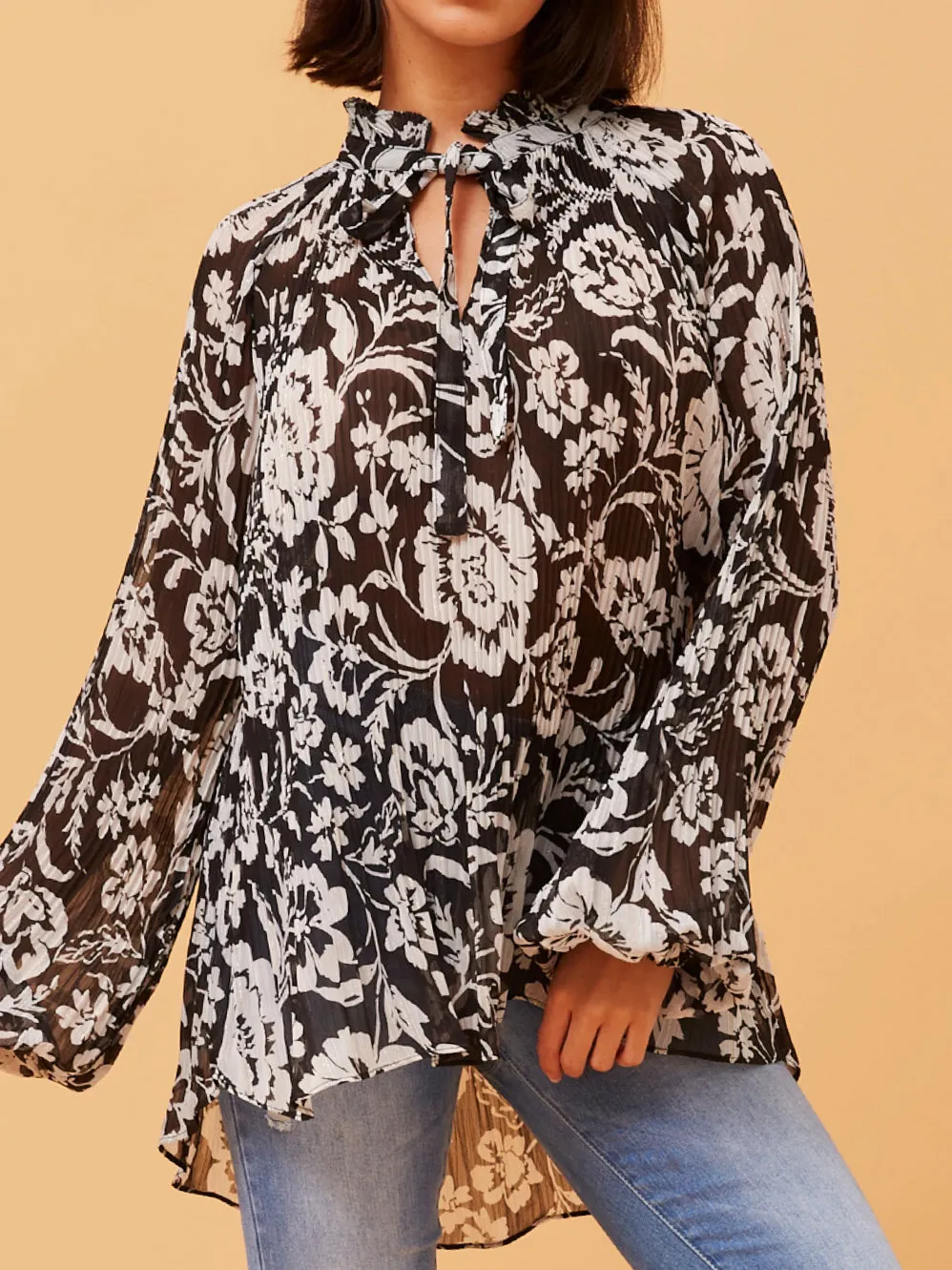 CAROLINE K MORGAN NECK TIE PLEAT TOP