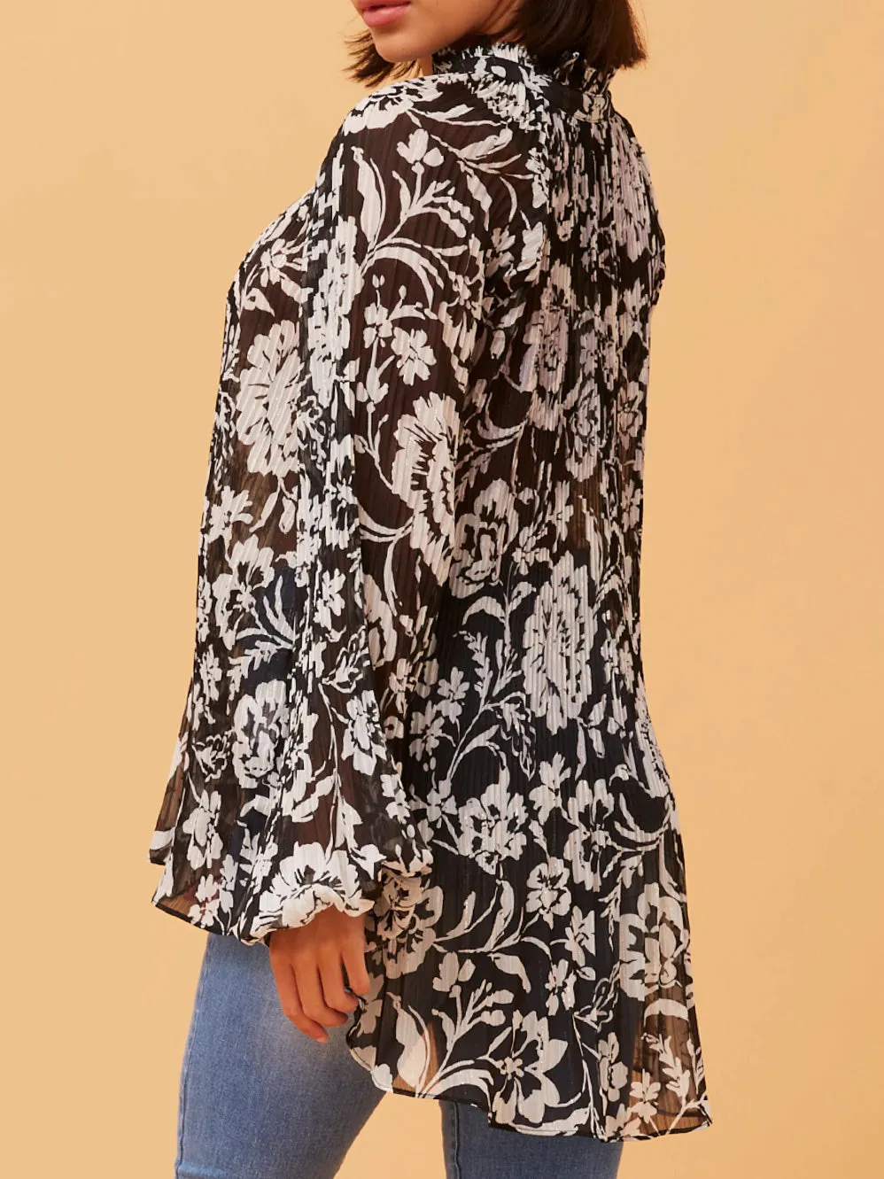 CAROLINE K MORGAN NECK TIE PLEAT TOP