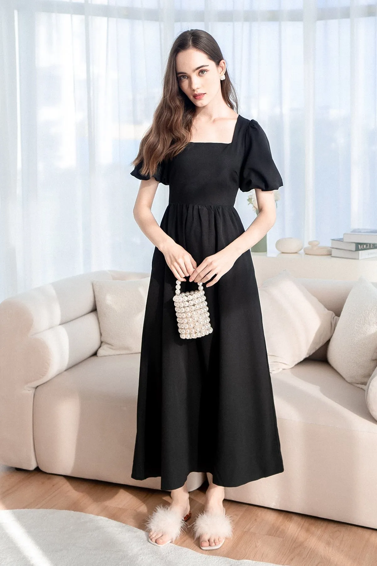 CASS PUFF-SLEEVE TIE-BACK MAXI DRESS IN BLACK