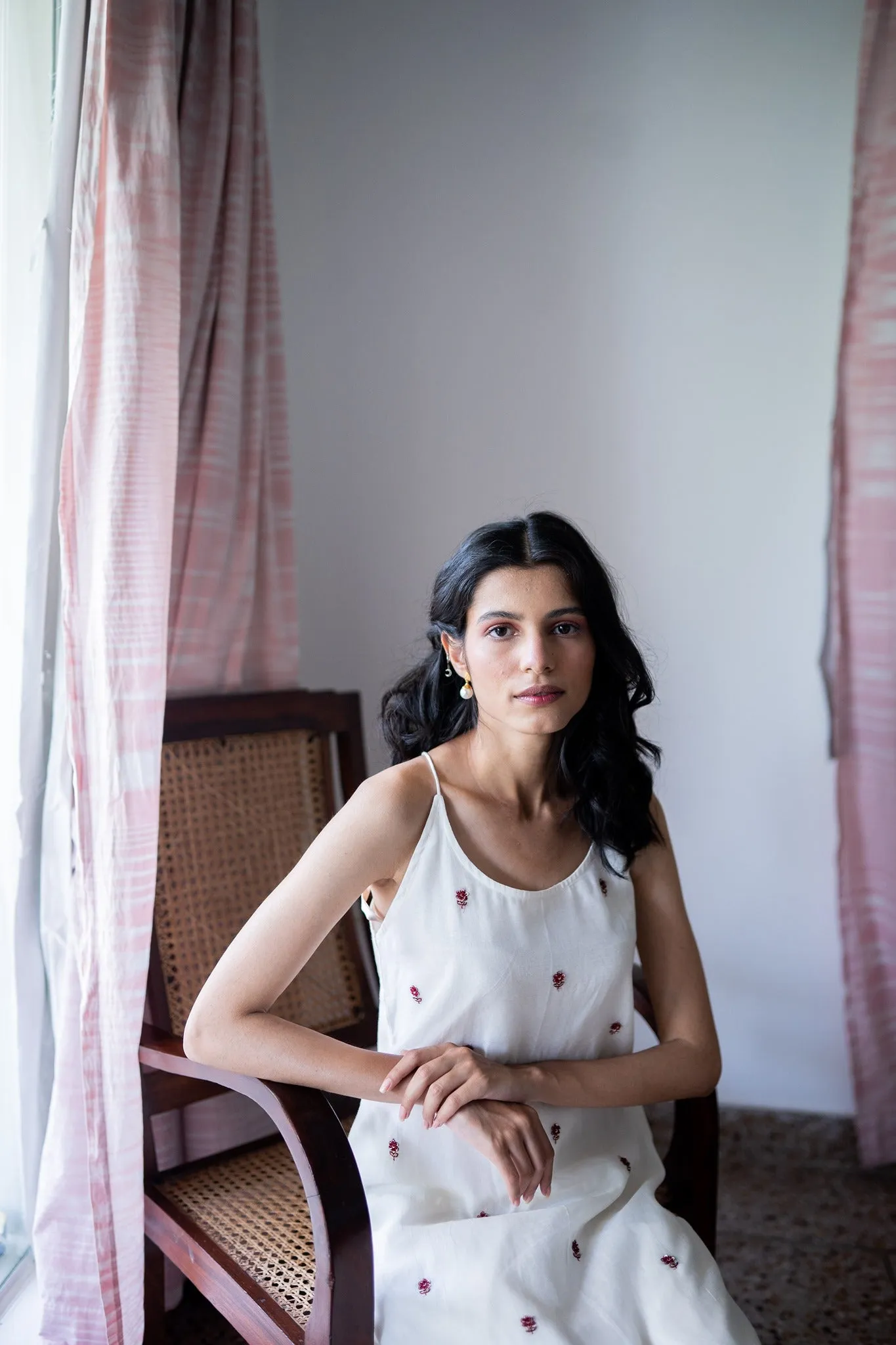 FEATURING BLUSH AND IVORY HANDWOVEN CHANDERI SET
