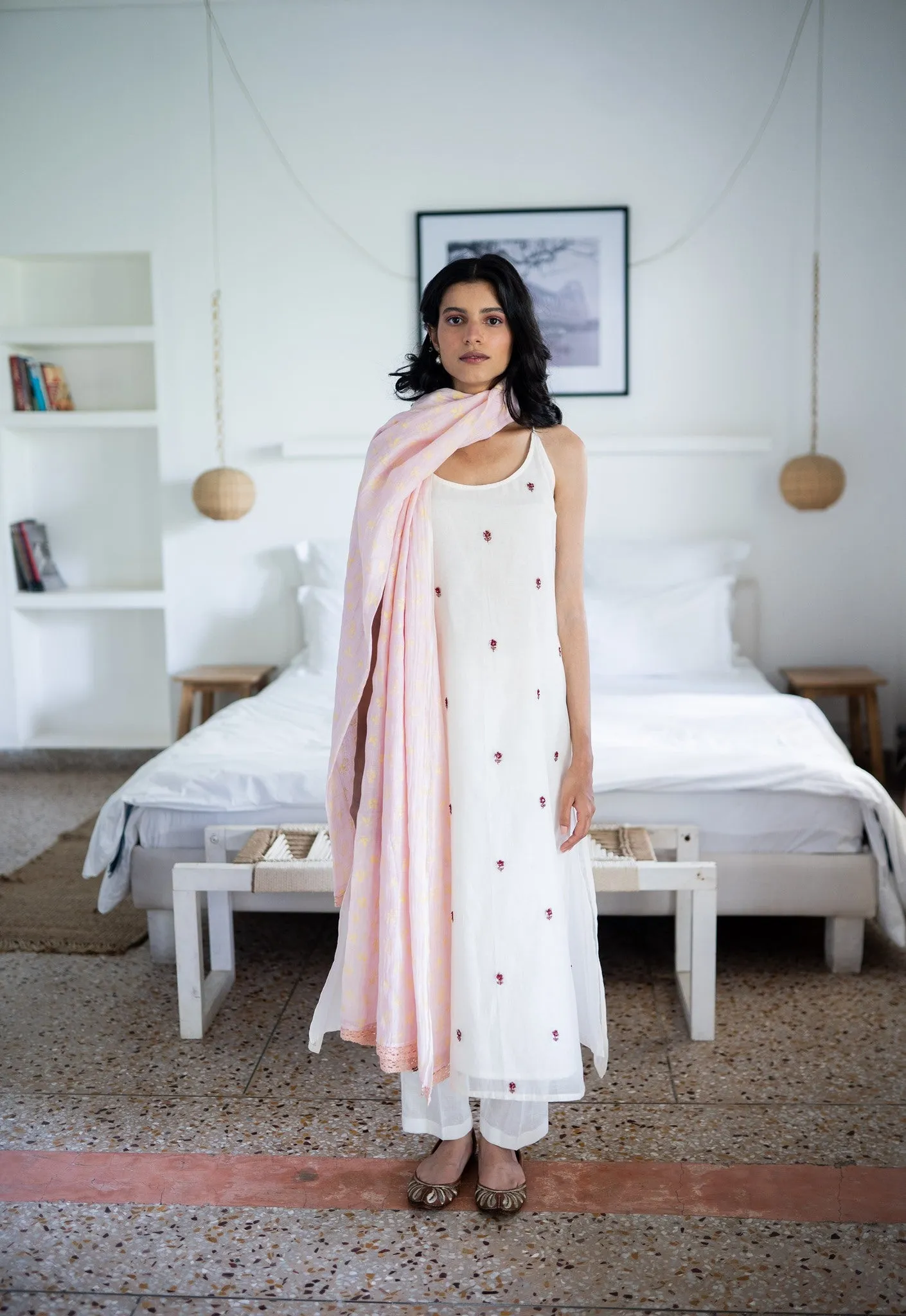 FEATURING BLUSH AND IVORY HANDWOVEN CHANDERI SET