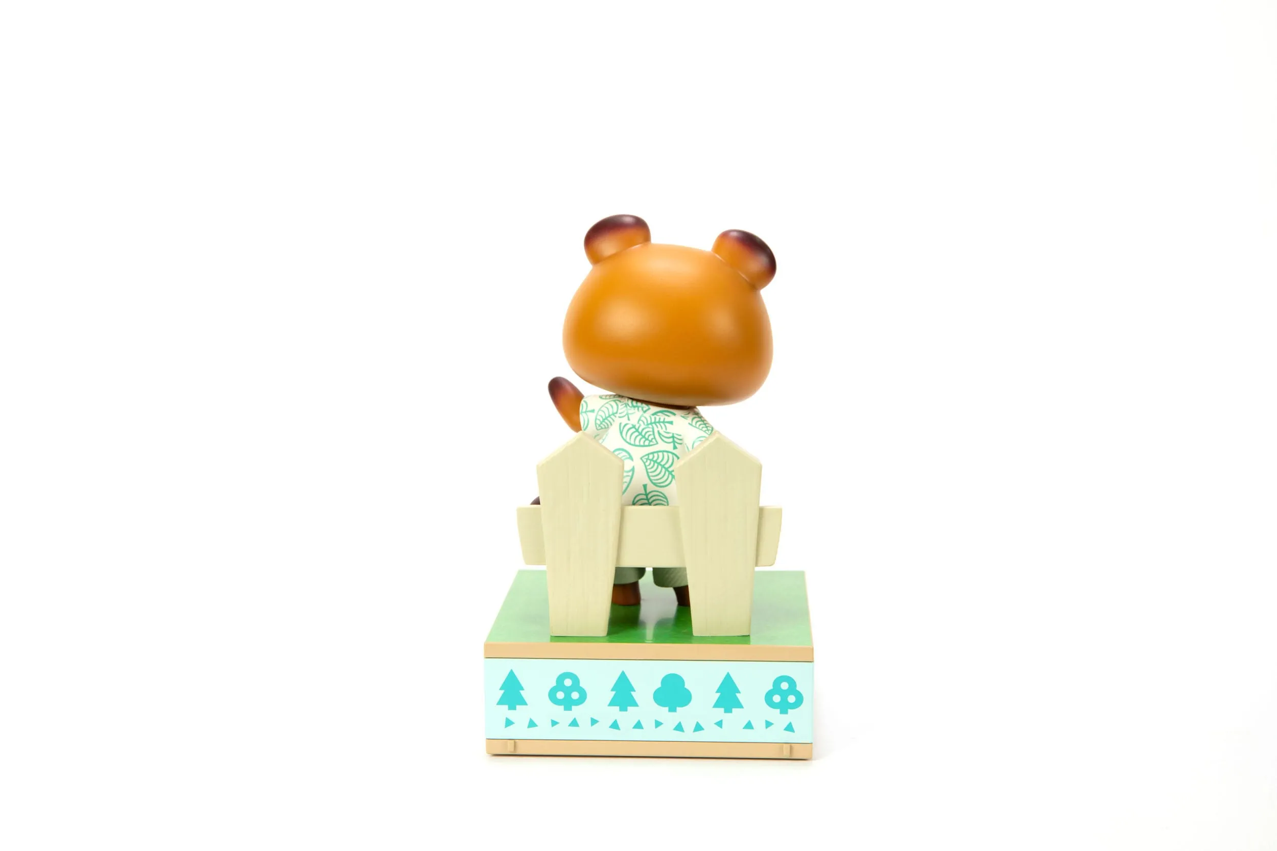 First 4 Figures Animal Crossing: New Horizons Tom Nook PVC Statue