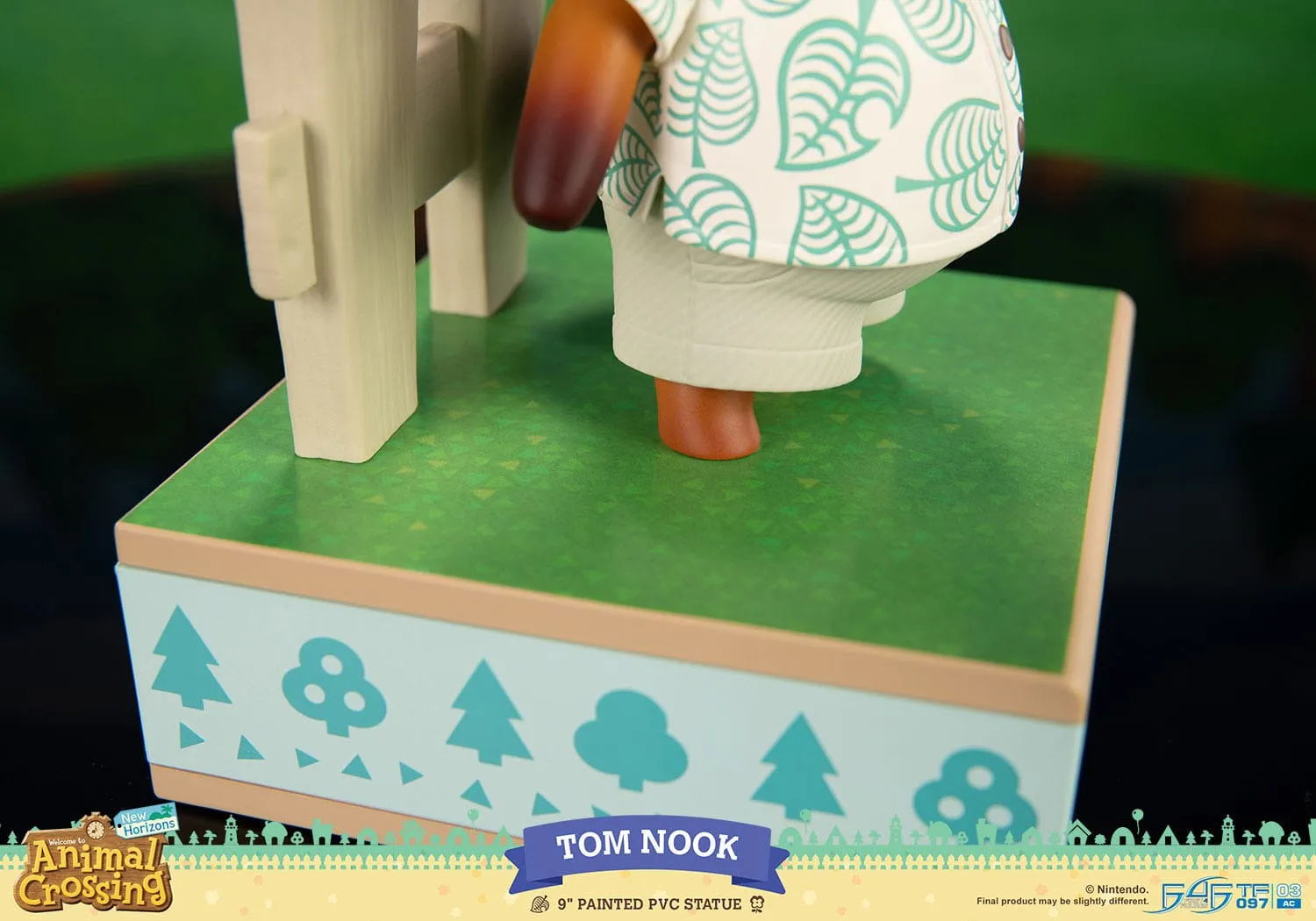 First 4 Figures Animal Crossing: New Horizons Tom Nook PVC Statue