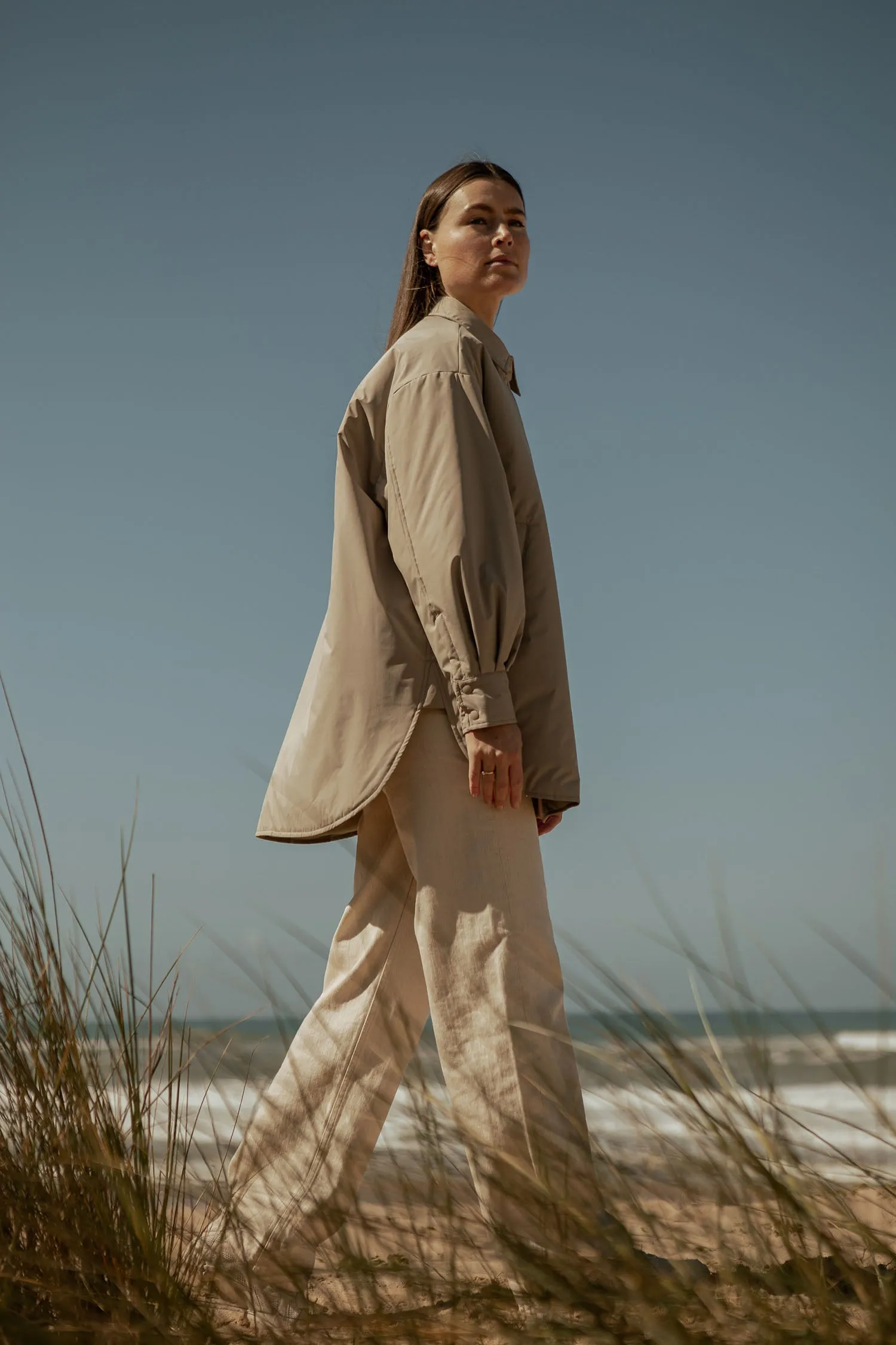 Guide — Khaki