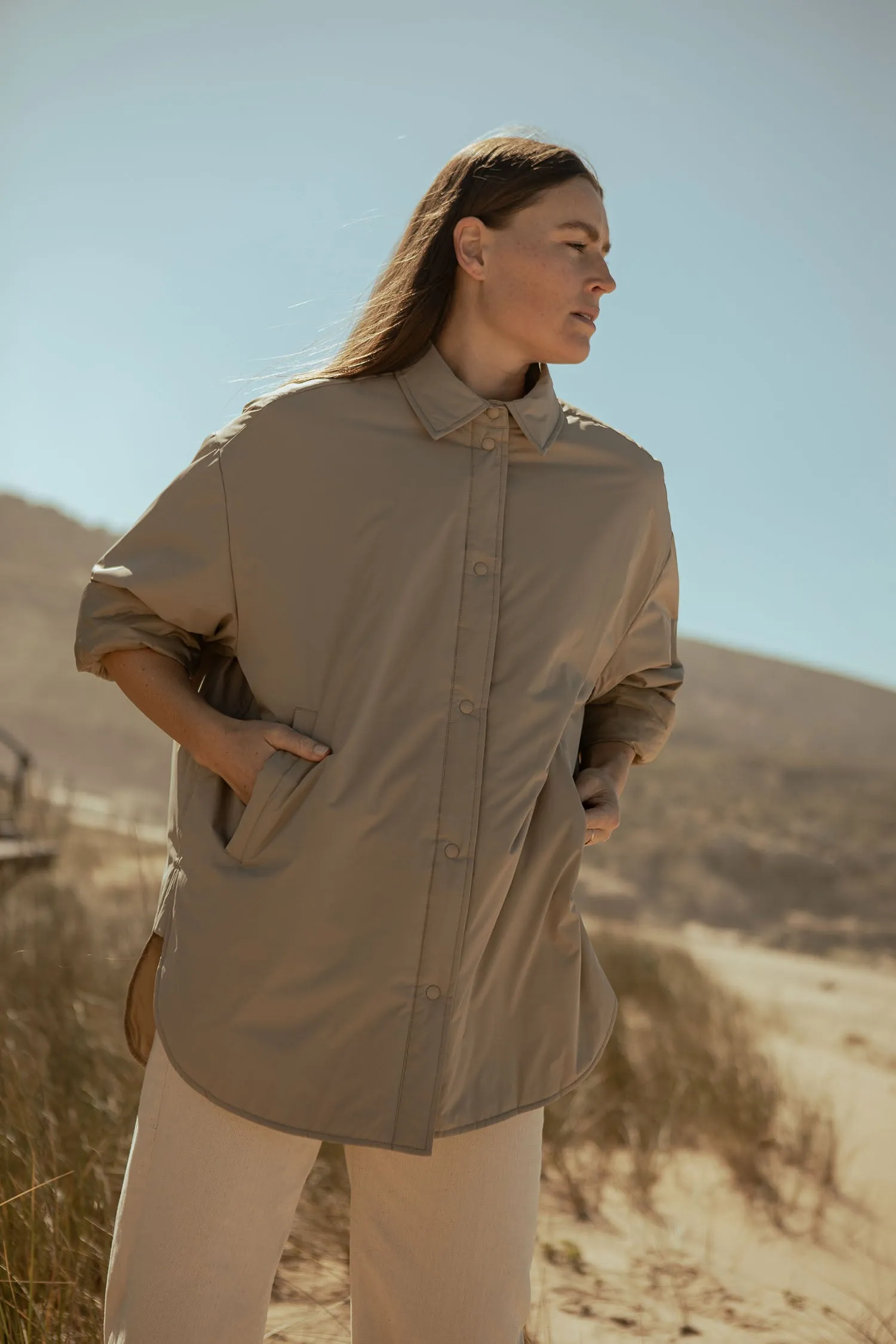 Guide — Khaki