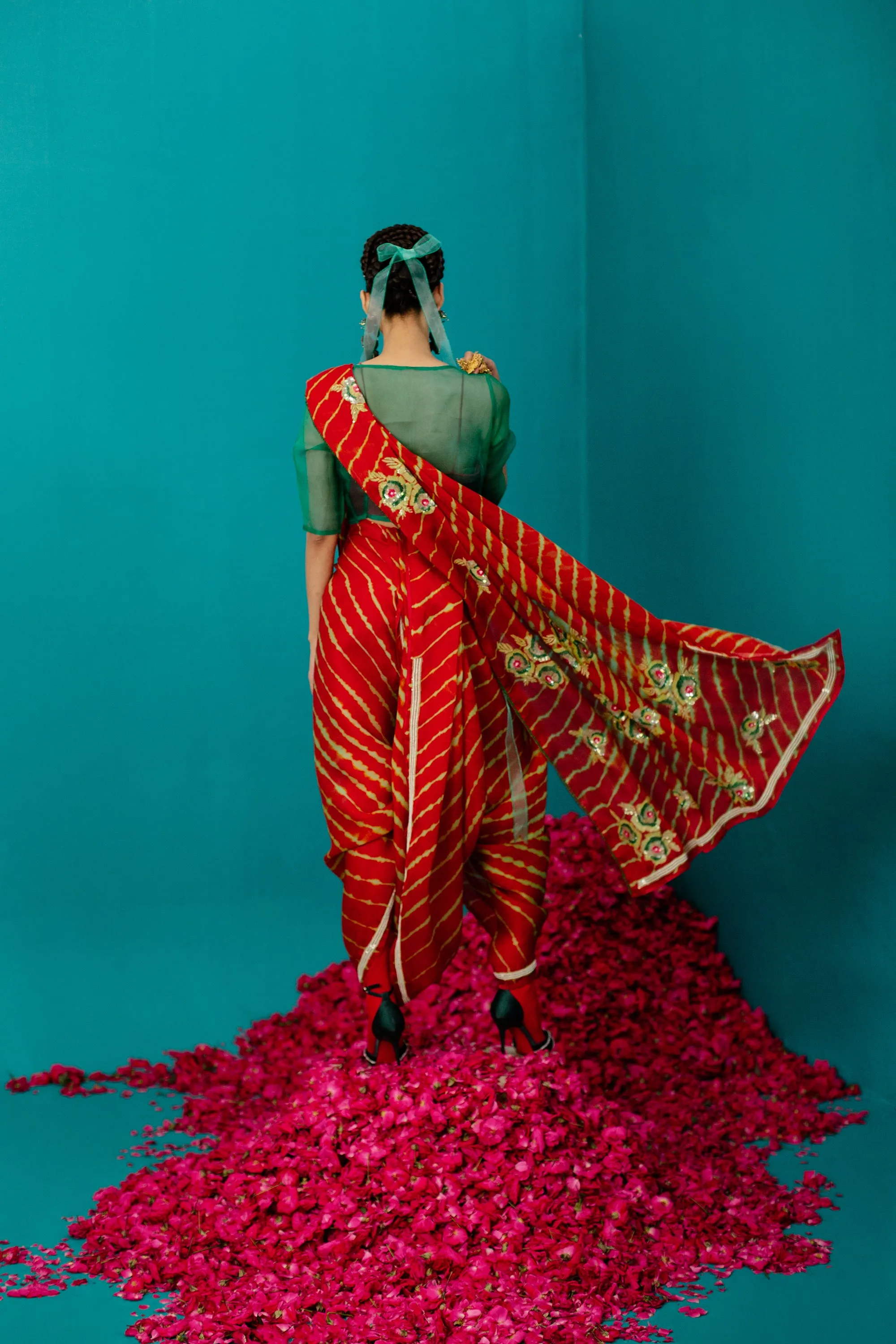 Leharia Sequence Rose Orange Saree