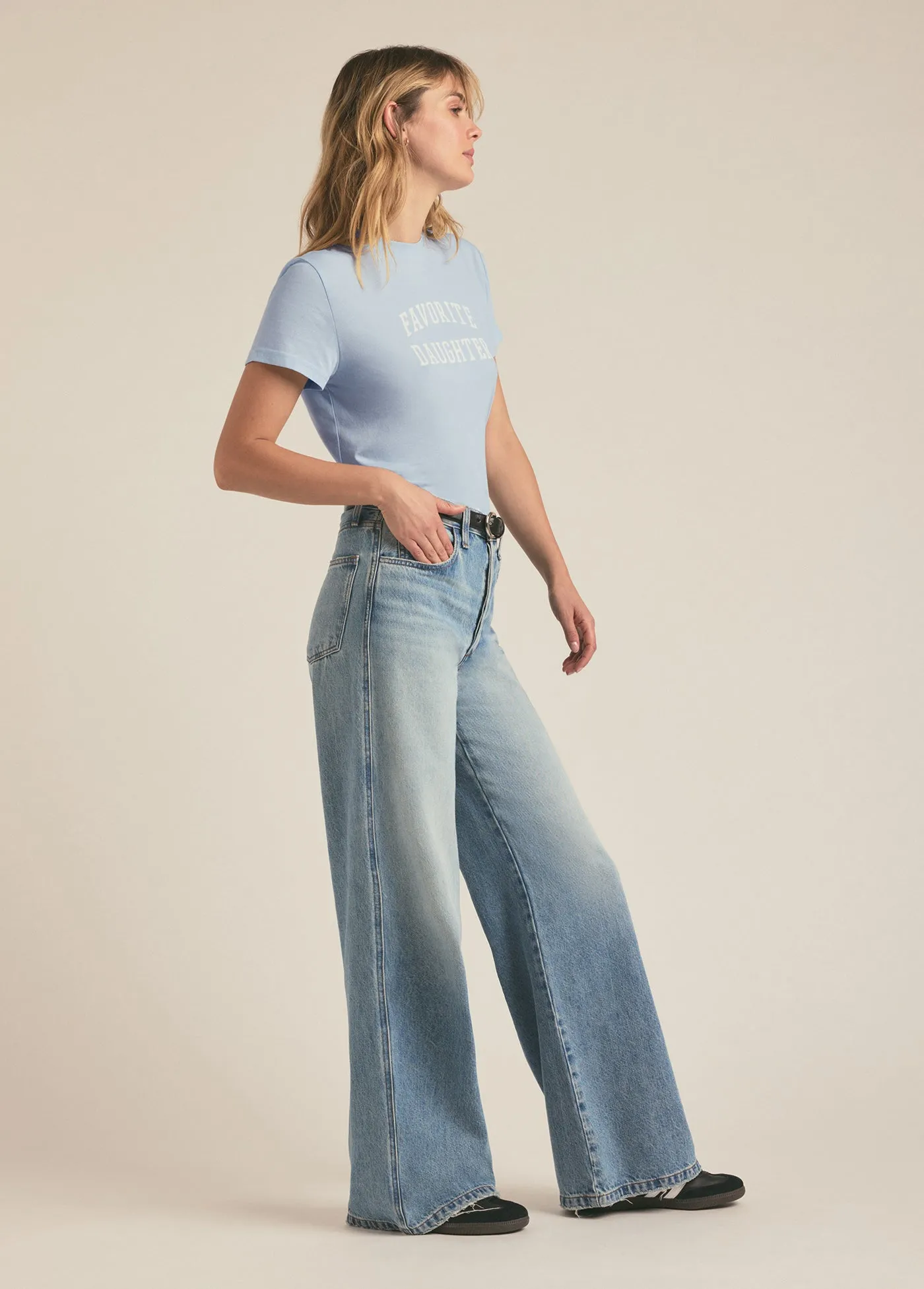 THE CROPPED COLLEGIATE TEE